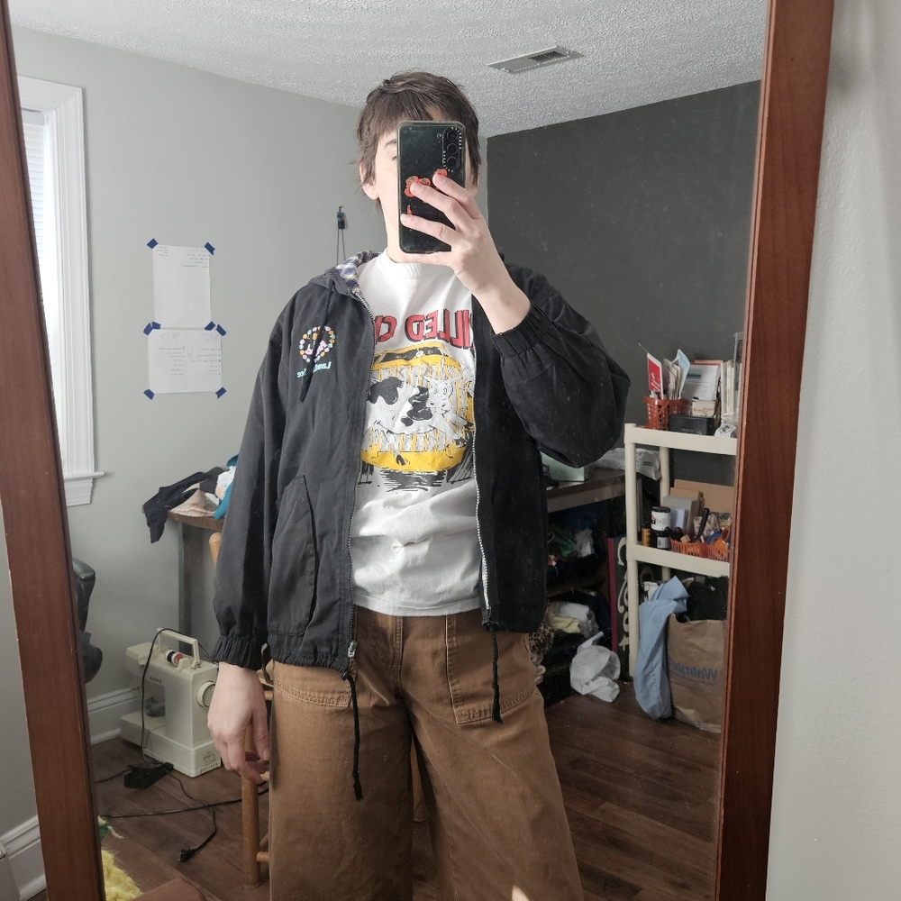 Retro Graphic Jacket - Picture 3 of 3